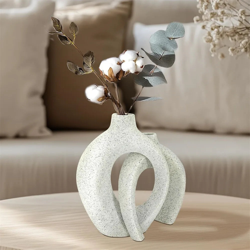 Hollow Snuggle Resin Flower Vase Decorative Home Decor