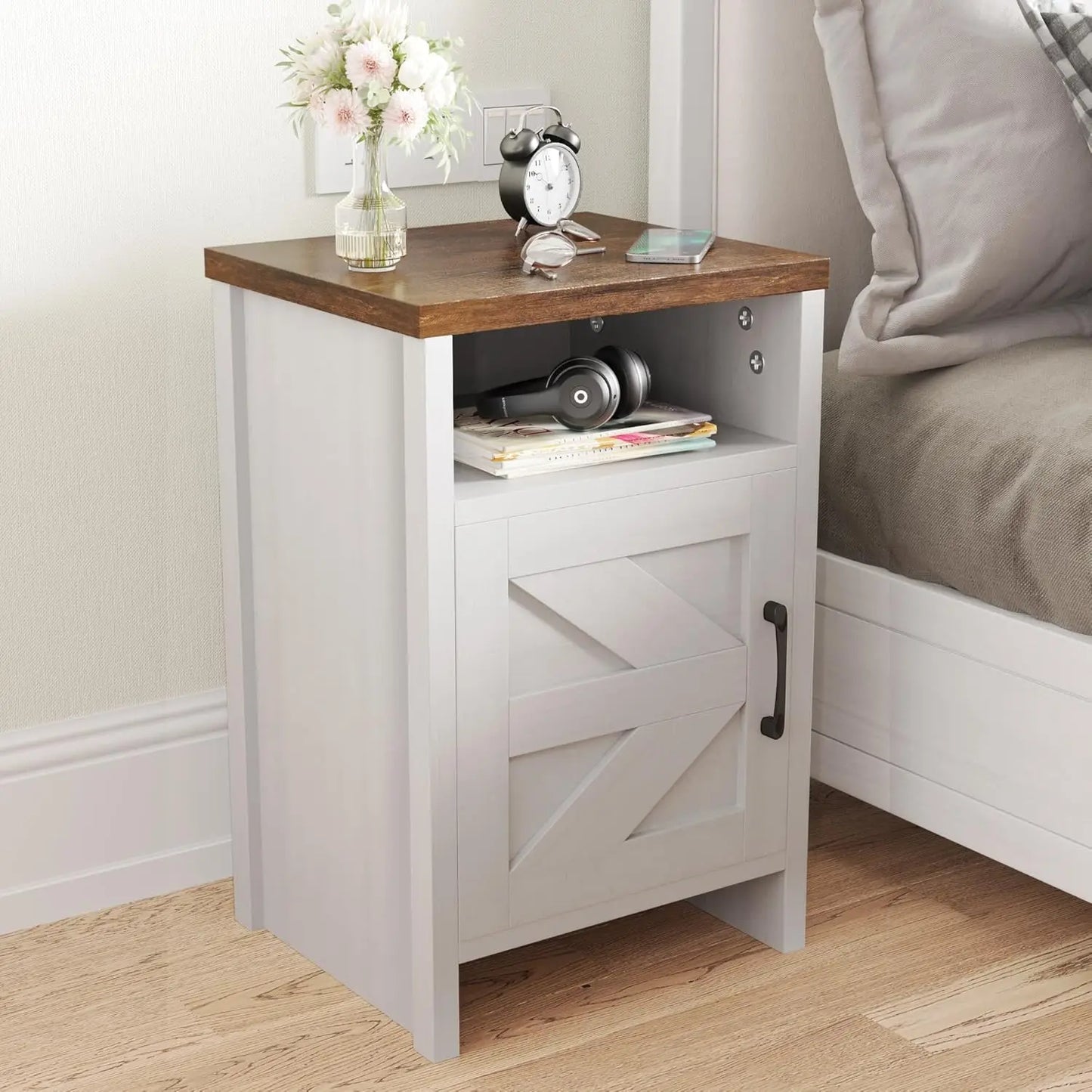 XMSJ Farmhouse Nightstand Bedside Table With Barn Door