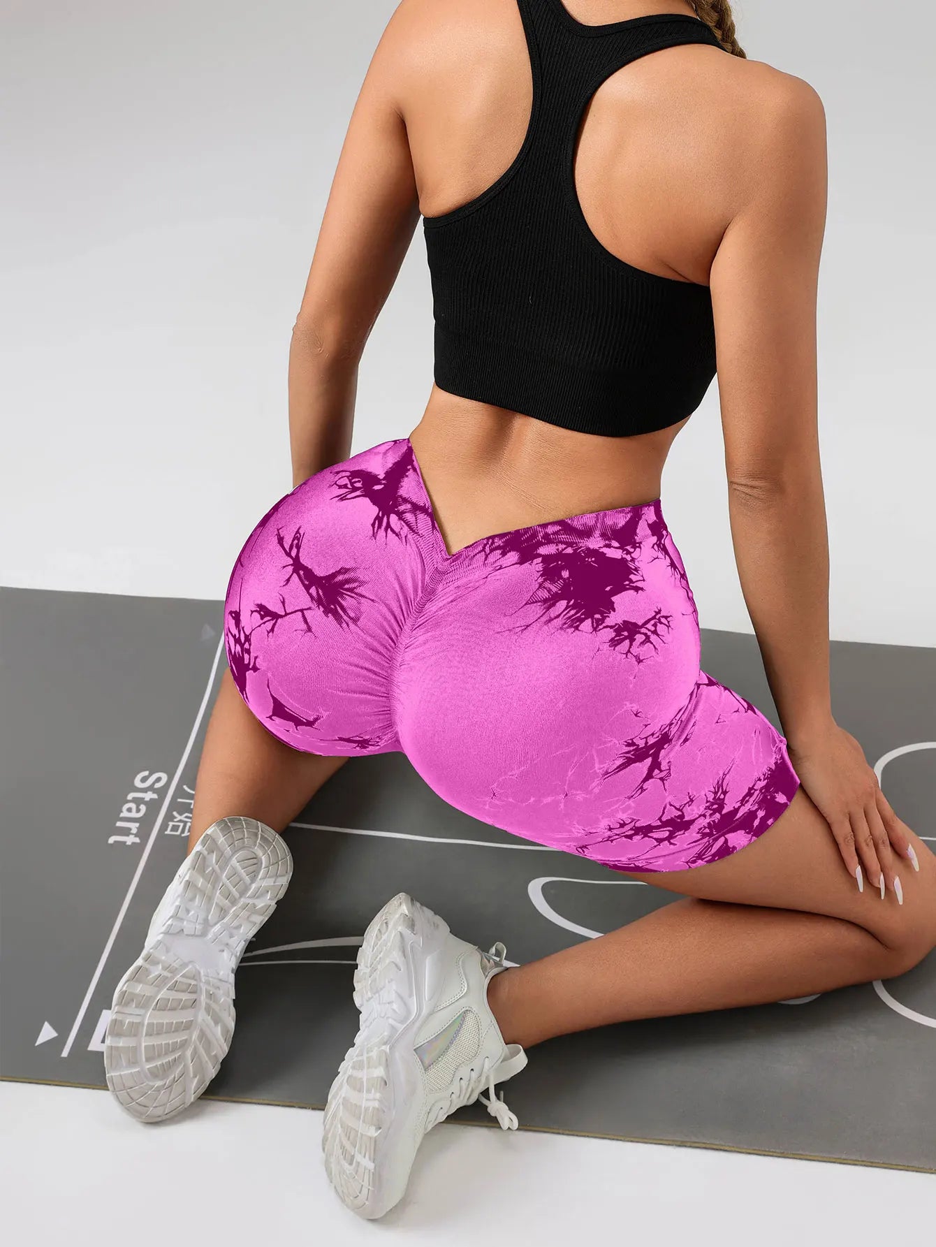 CN Zhejiang Women V Back Scrunch High Waist Seamless Yoga