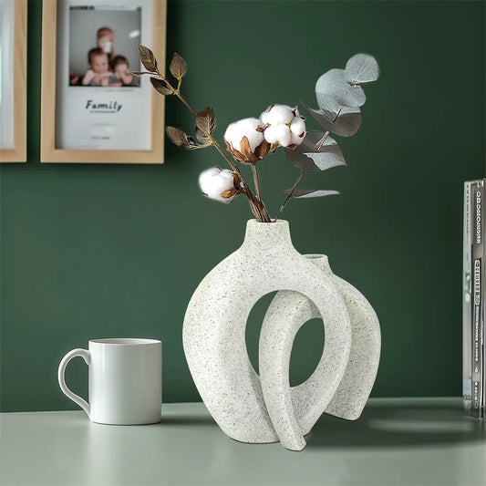 Hollow Snuggle Resin Flower Vase Decorative Home Decor